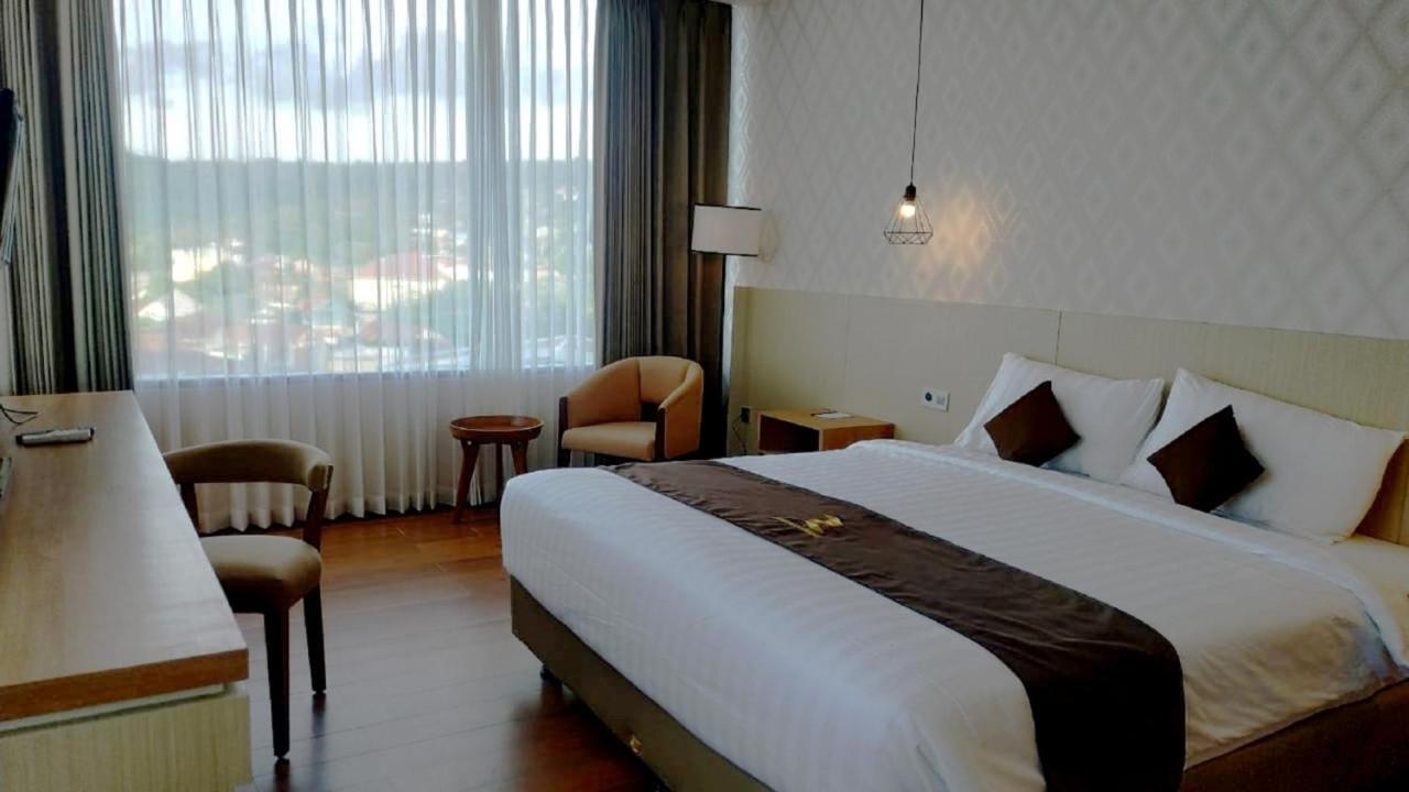 Zenith Premiere Hotel Baubau المظهر الخارجي الصورة