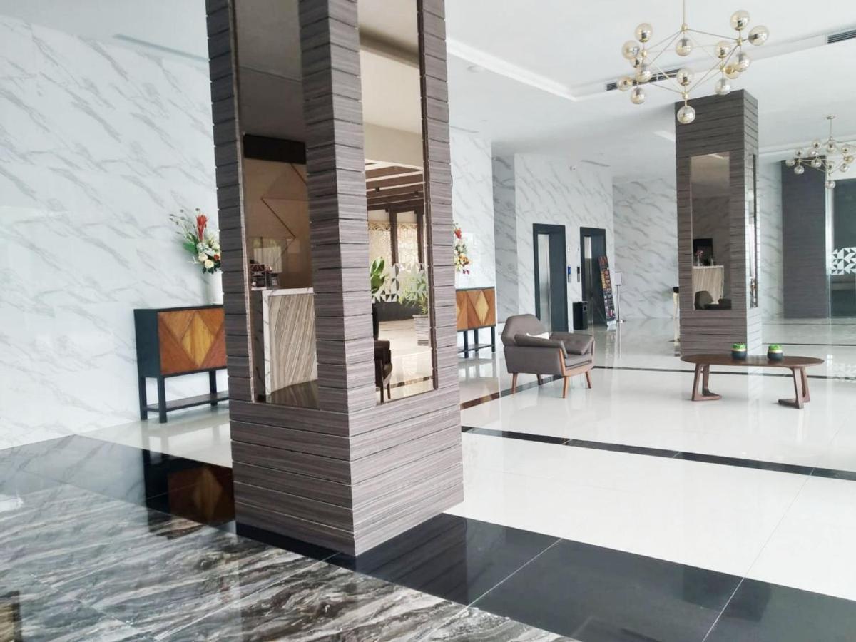 Zenith Premiere Hotel Baubau المظهر الخارجي الصورة