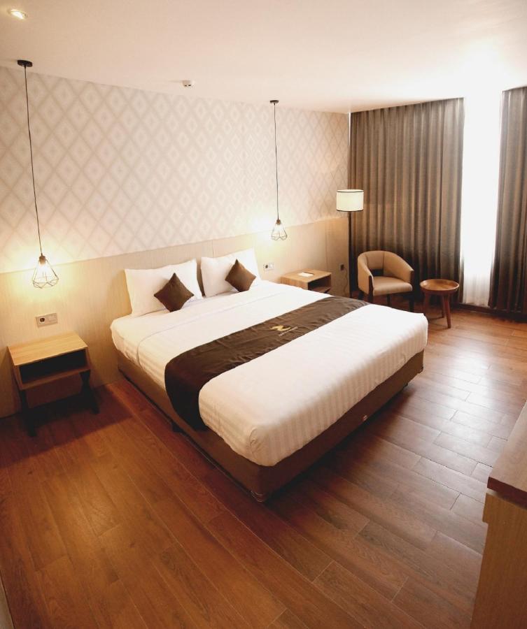 Zenith Premiere Hotel Baubau المظهر الخارجي الصورة